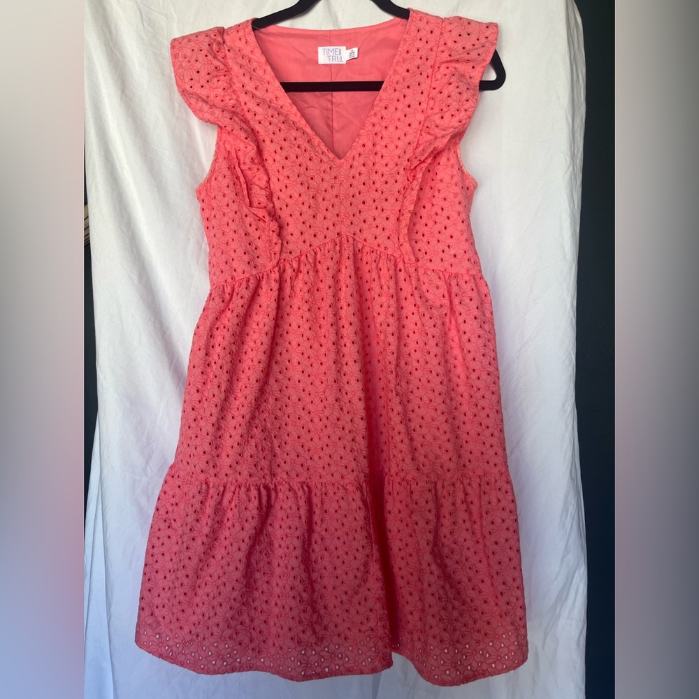Pink ruffle dress | Women’s Small